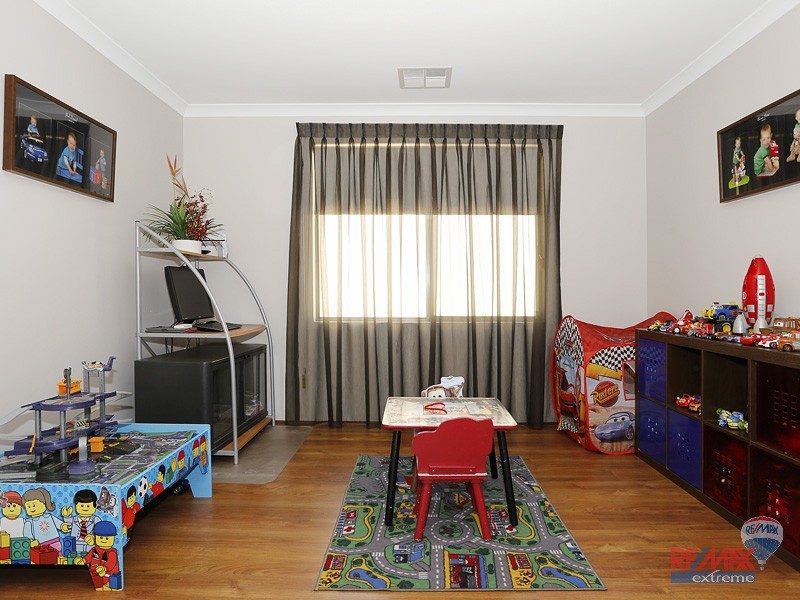 24 Raspins Loop, Burns Beach WA 6028