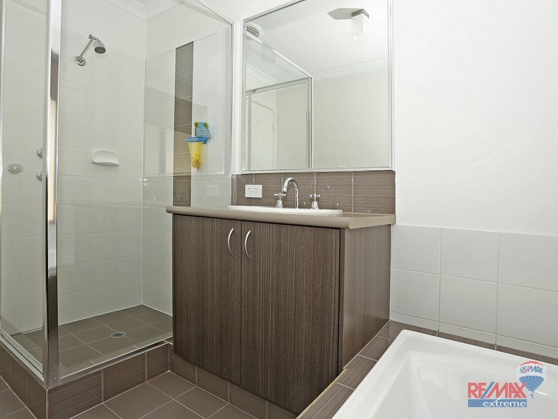 24 Raspins Loop, Burns Beach WA 6028