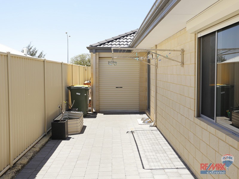 24 Raspins Loop, Burns Beach WA 6028