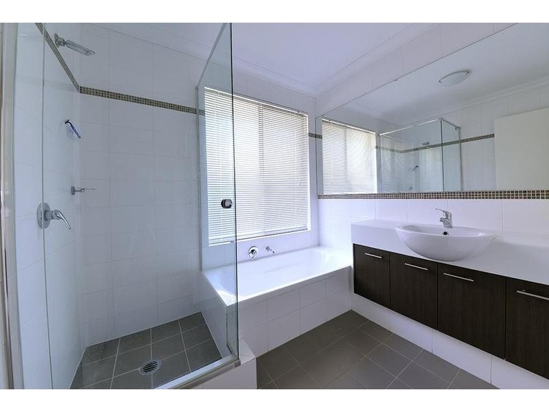 42 Olivedale Road, Madeley WA 6065