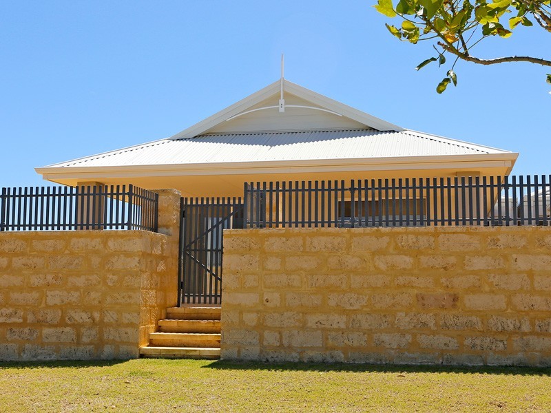 7B Merton Lane*, Butler WA 6036