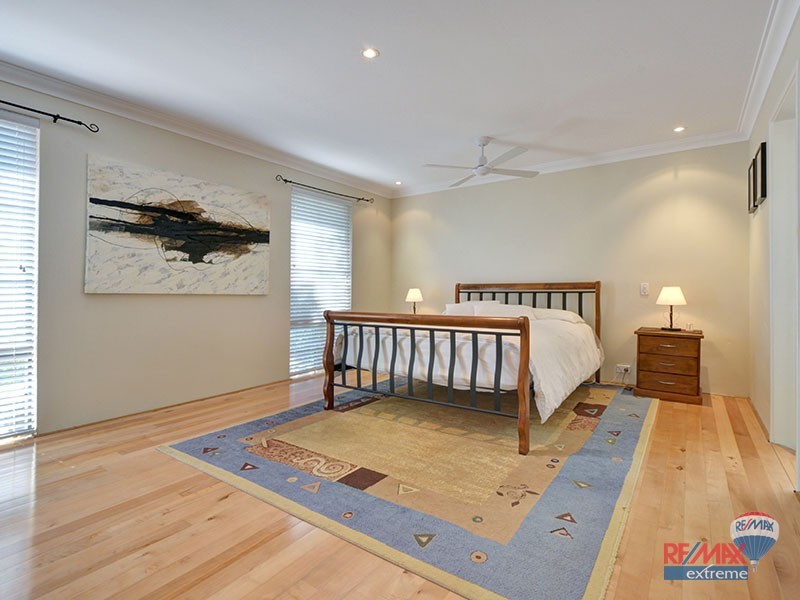 15 Walsall Turn, Hocking WA 6065