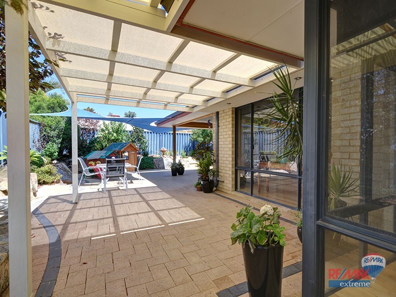 15 Walsall Turn, Hocking WA 6065