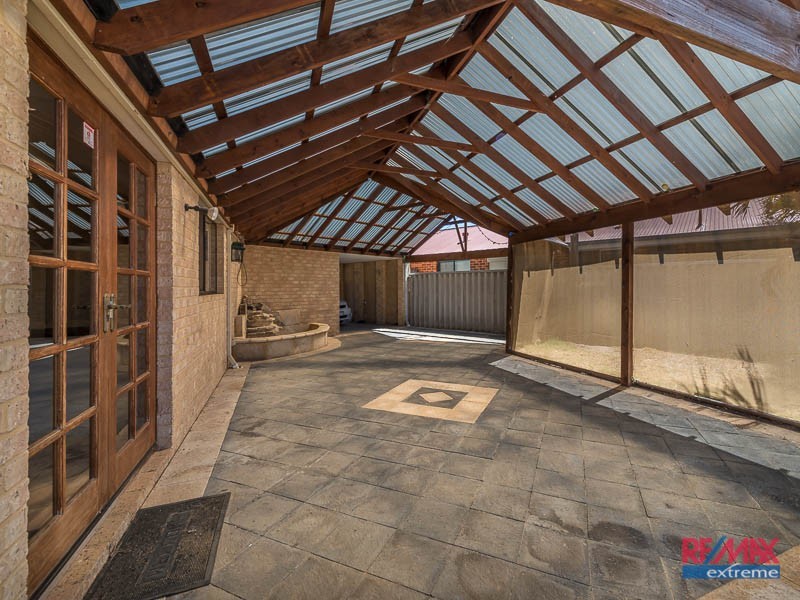 39 Eradu Ramble, Hocking WA 6065