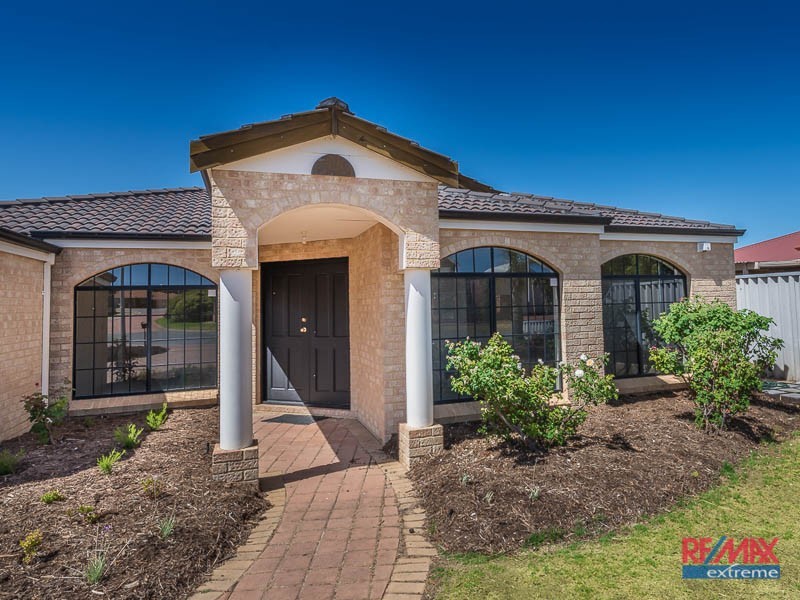 39 Eradu Ramble, Hocking WA 6065