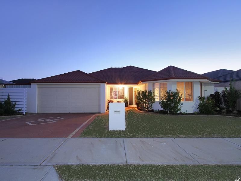 15 Tetbury Road, Butler WA 6036