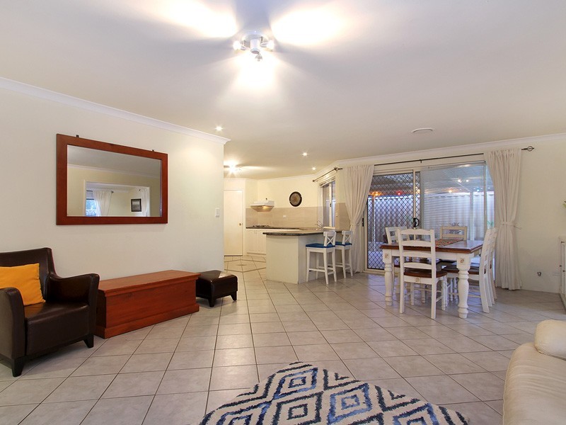 15 Tetbury Road, Butler WA 6036