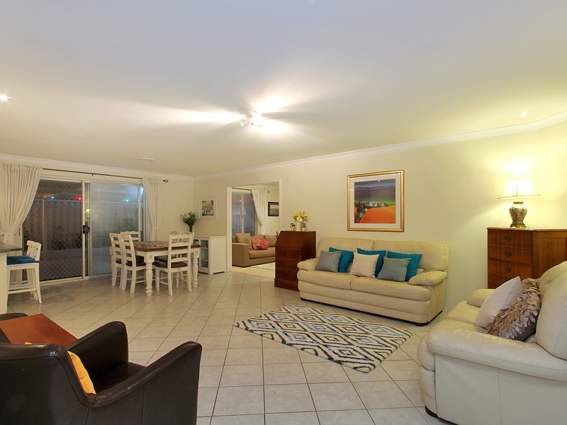 15 Tetbury Road, Butler WA 6036