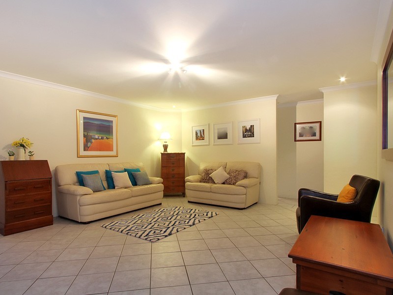 15 Tetbury Road, Butler WA 6036