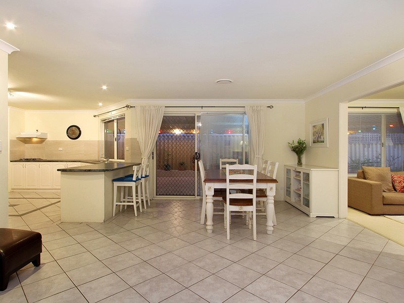 15 Tetbury Road, Butler WA 6036