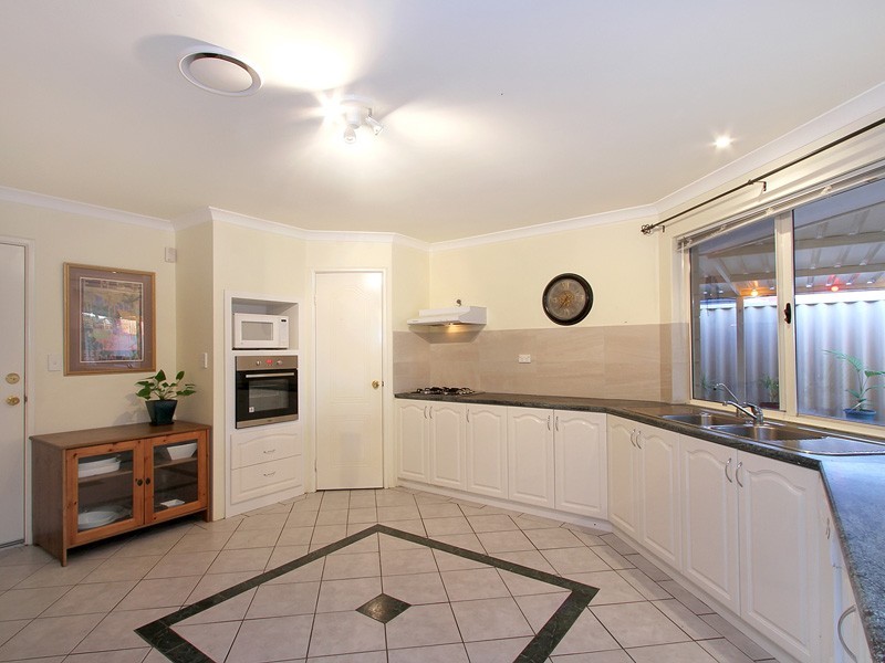 15 Tetbury Road, Butler WA 6036