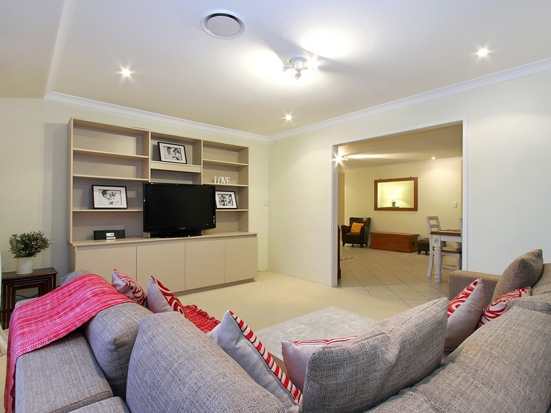 15 Tetbury Road, Butler WA 6036