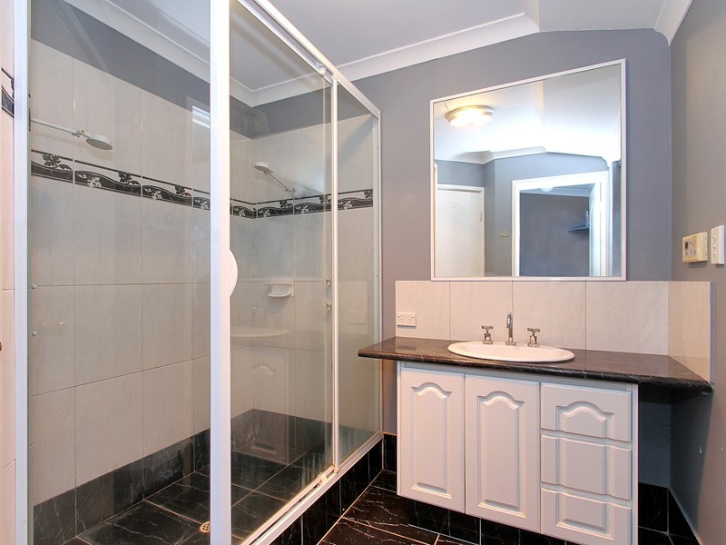 15 Tetbury Road, Butler WA 6036