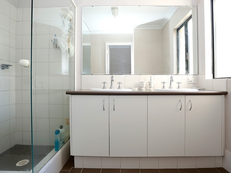 17 Tollesbury Avenue, Butler WA 6036