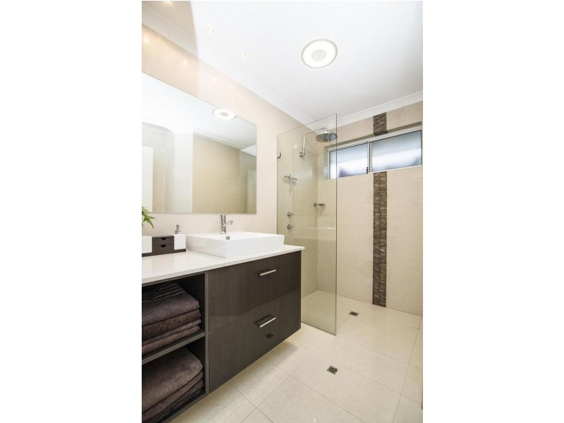 26 Topsail Loop, Alkimos WA 6038