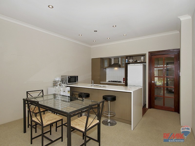 24 Navarre Way, Butler WA 6036