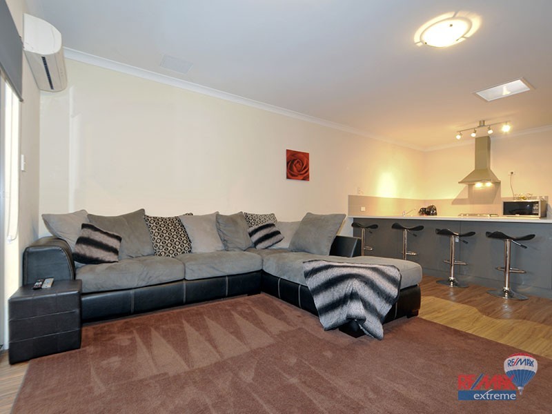 66 Merlot Way, Pearsall WA 6065