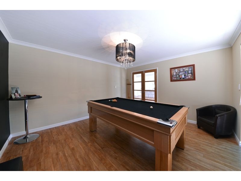 16 Basico Avenue, Sinagra WA 6065