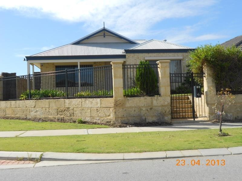 15 Moorlinch Street, Butler WA 6036