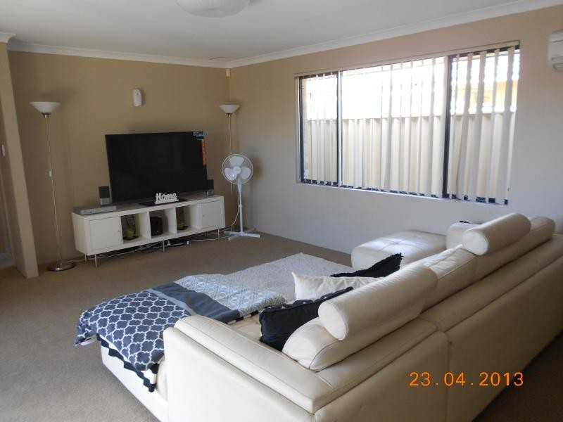 15 Moorlinch Street, Butler WA 6036