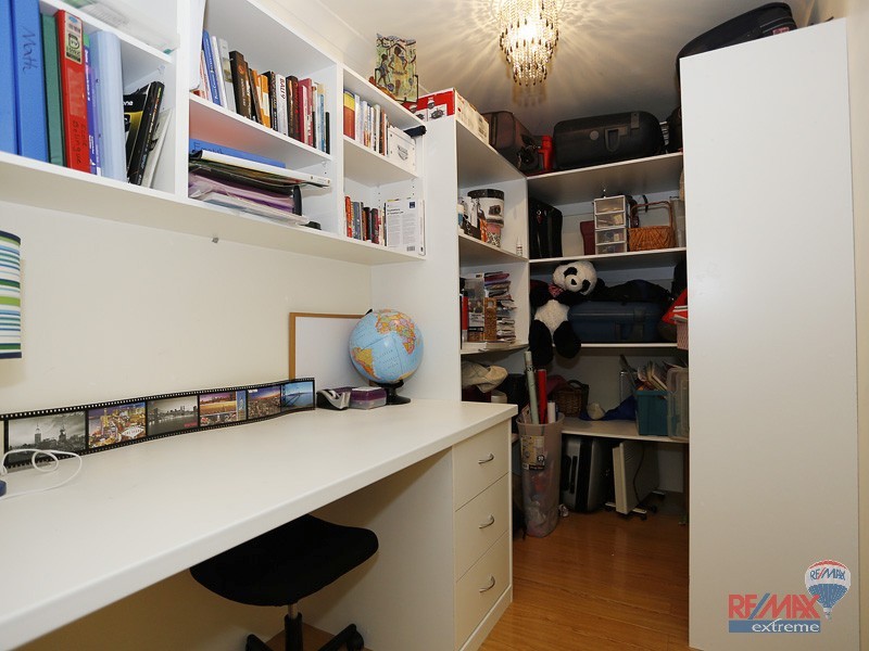 14 Regina Loop, Currambine WA 6028