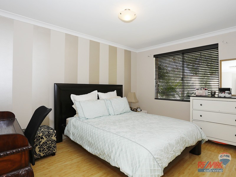 14 Regina Loop, Currambine WA 6028