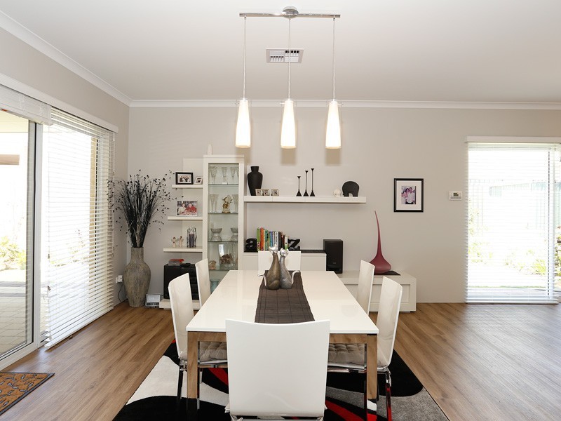 14 Versailles Turn, Landsdale WA 6065