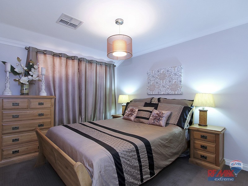 6 Meringa Crescent, Quinns Rocks WA 6030