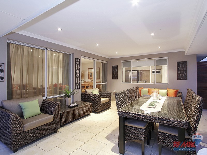 6 Meringa Crescent, Quinns Rocks WA 6030