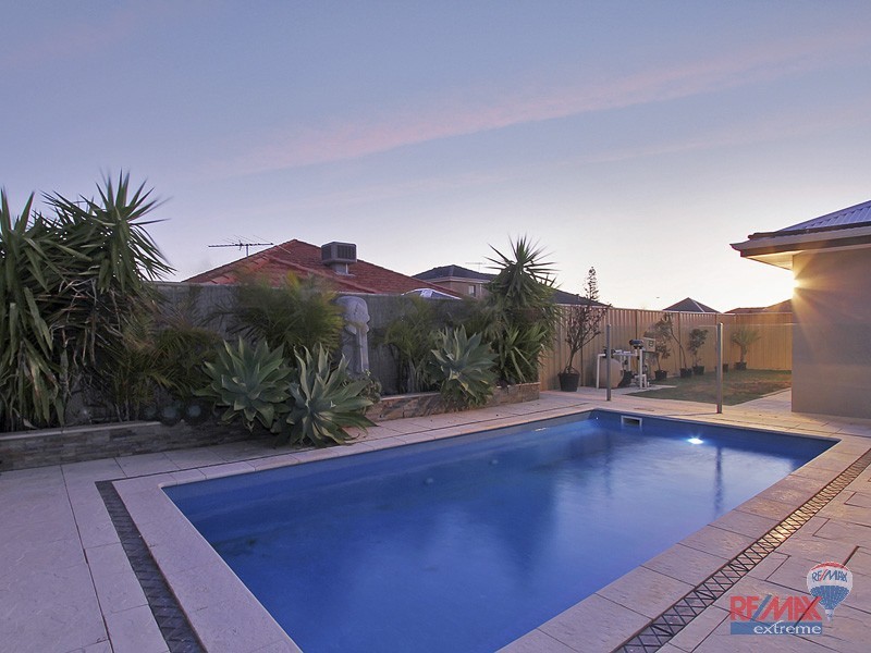 6 Meringa Crescent, Quinns Rocks WA 6030