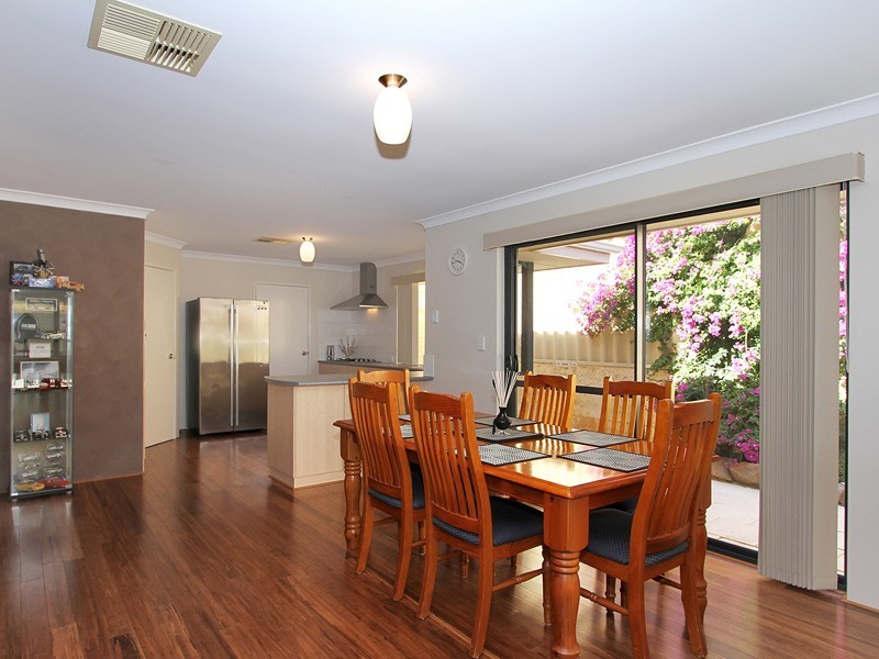 12 Skerries Way, Ridgewood WA 6030