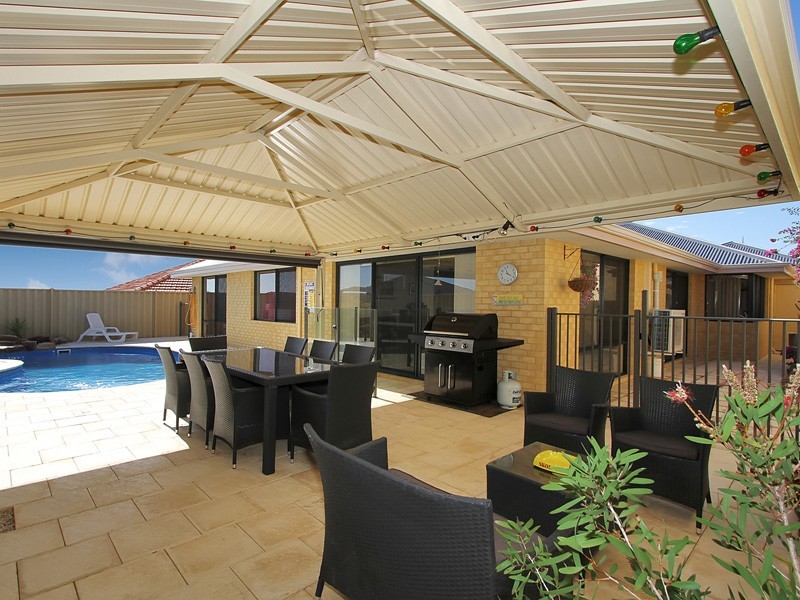 12 Skerries Way, Ridgewood WA 6030