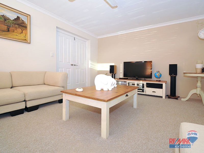 38 Litchfield Crescent, Carramar WA 6031