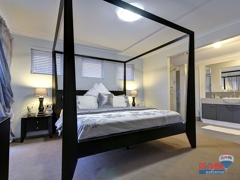 38 Litchfield Crescent, Carramar WA 6031