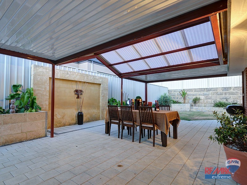 38 Litchfield Crescent, Carramar WA 6031