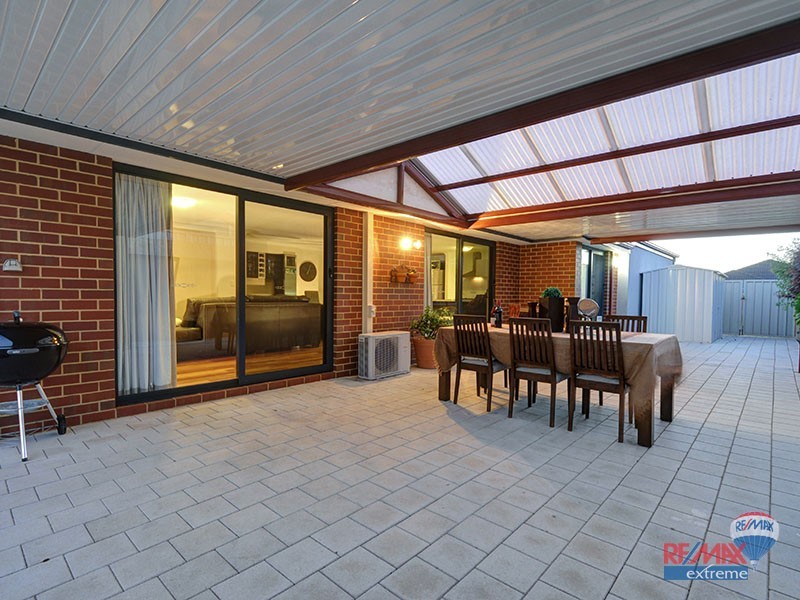 38 Litchfield Crescent, Carramar WA 6031