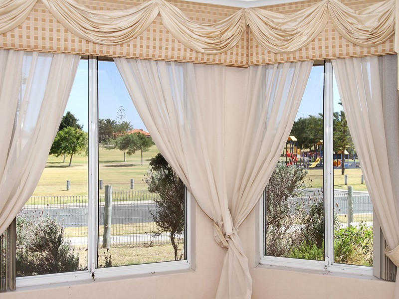 52 Foundation Loop*, Quinns Rocks WA 6030