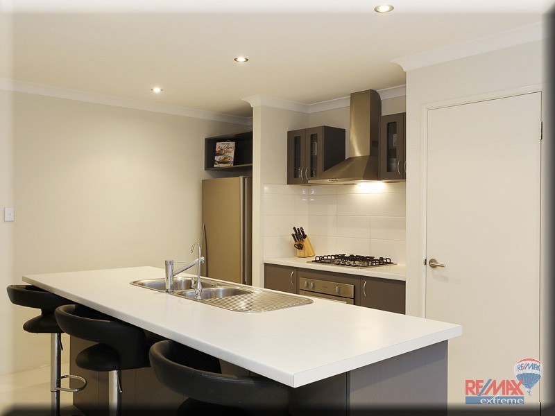 1/23 Crown Point Crescent, Butler WA 6036