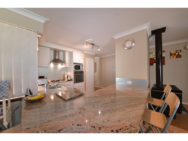 8 Lalina Way, Wanneroo WA 6065