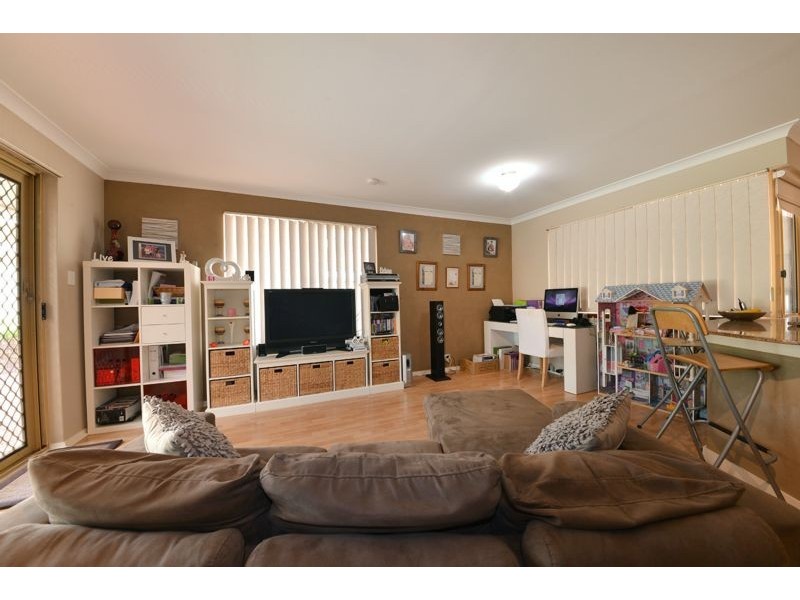 8 Lalina Way, Wanneroo WA 6065