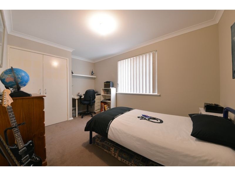 8 Lalina Way, Wanneroo WA 6065