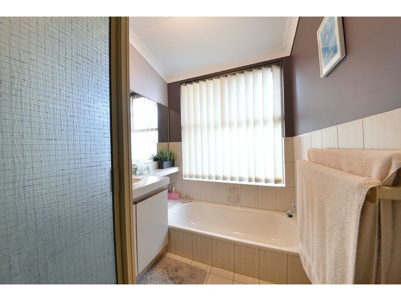 8 Lalina Way, Wanneroo WA 6065