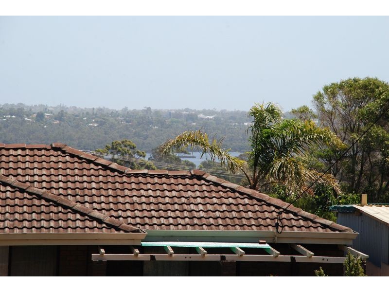 8 Lalina Way, Wanneroo WA 6065