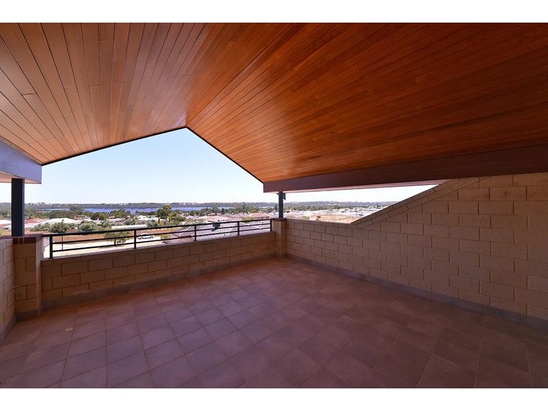 12 Capri Leone Way, Sinagra WA 6065