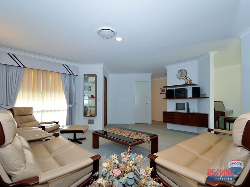 6/192 Fairway Circle, Connolly WA 6027