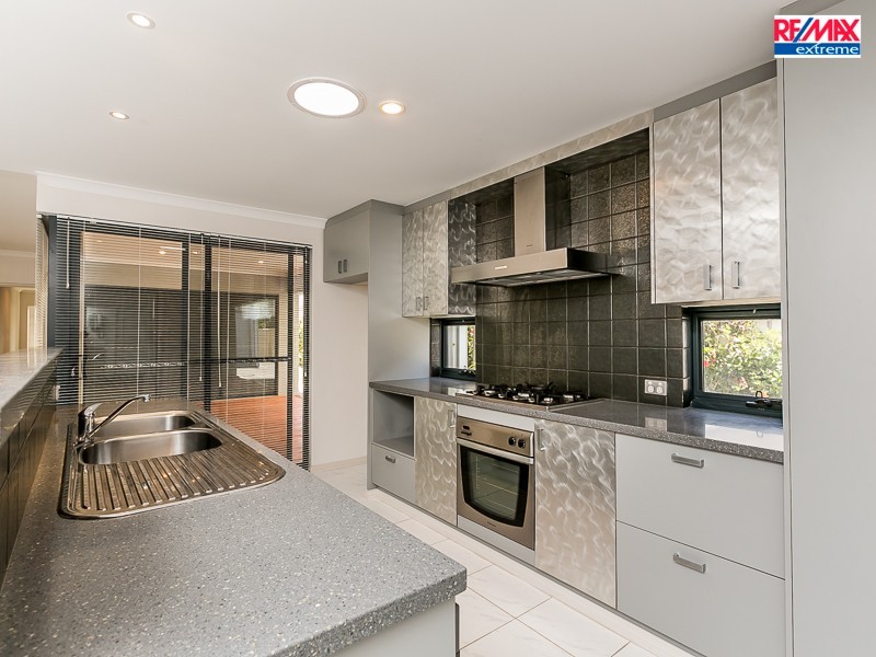 26 Da Vinci Drive, Tapping WA 6065