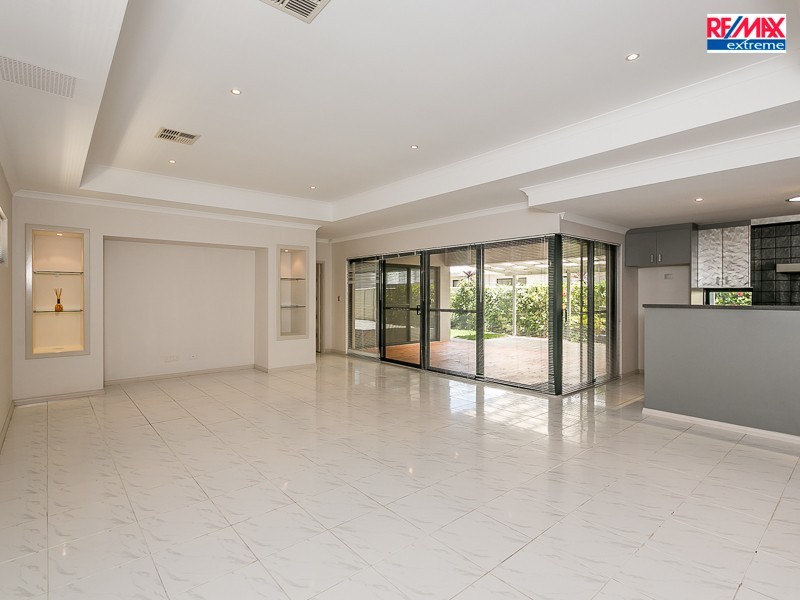 26 Da Vinci Drive, Tapping WA 6065