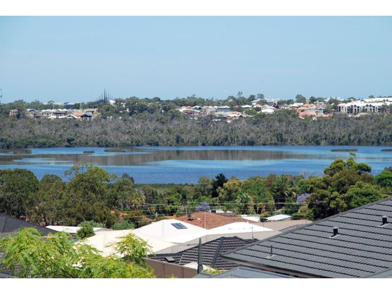 39 Messina Drive, Sinagra WA 6065