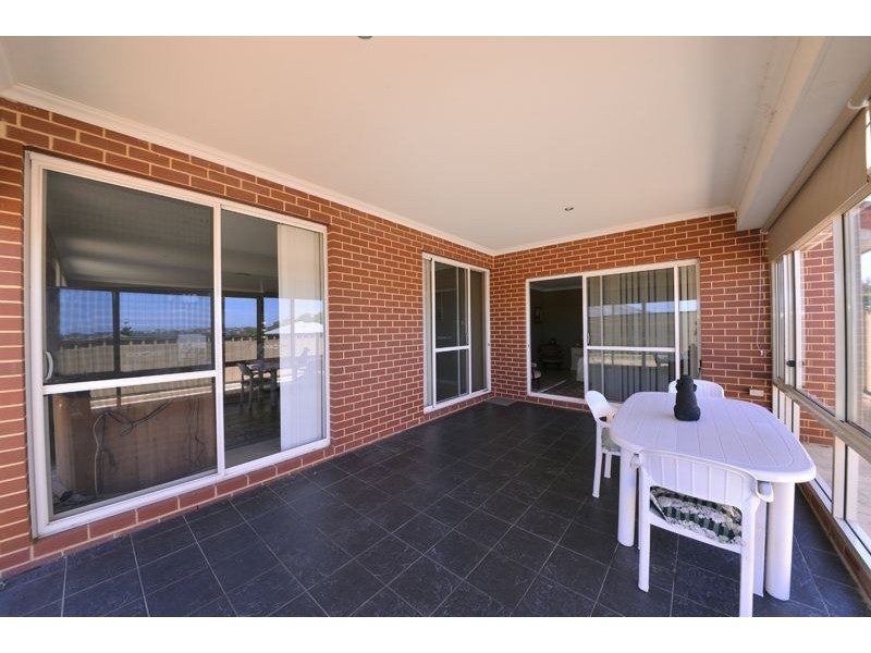 39 Messina Drive, Sinagra WA 6065