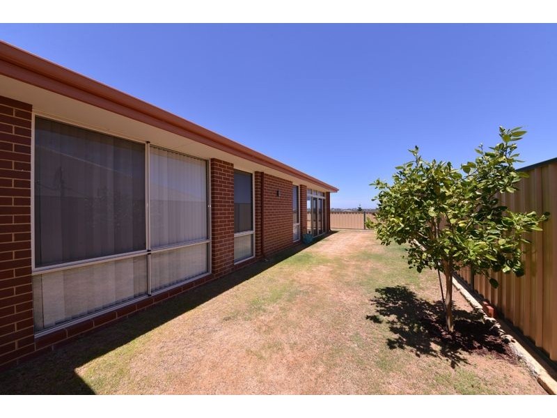 39 Messina Drive, Sinagra WA 6065